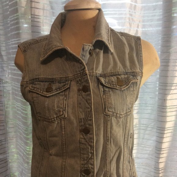 Forever 21 Premium Denim Distressed Sleevless Floral Y2K Boho Jacket Vest Blue M - Picture 1 of 11